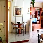 Skg- Like Home